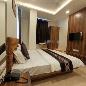 Budget Stay In Udaipur For Business Traveller