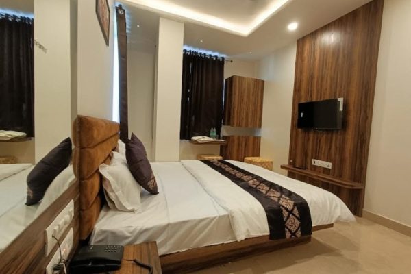 Budget Stay In Udaipur For Business Traveller